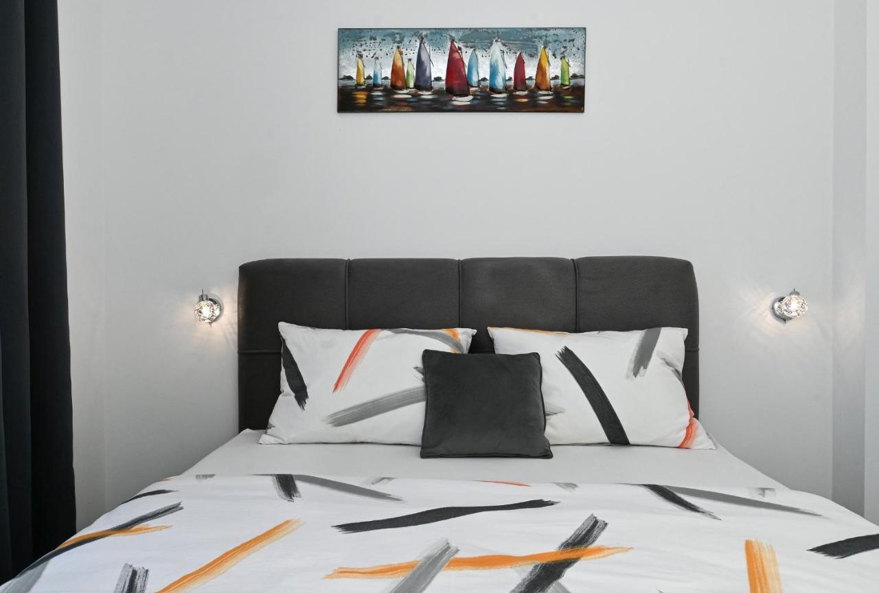Kaštela Luxury Apartment White Crystal מראה חיצוני תמונה
