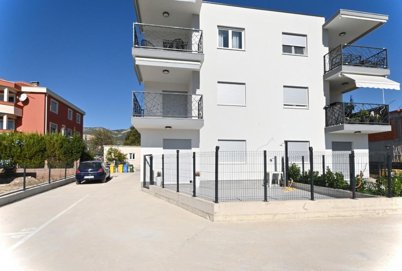 Kaštela Luxury Apartment White Crystal מראה חיצוני תמונה