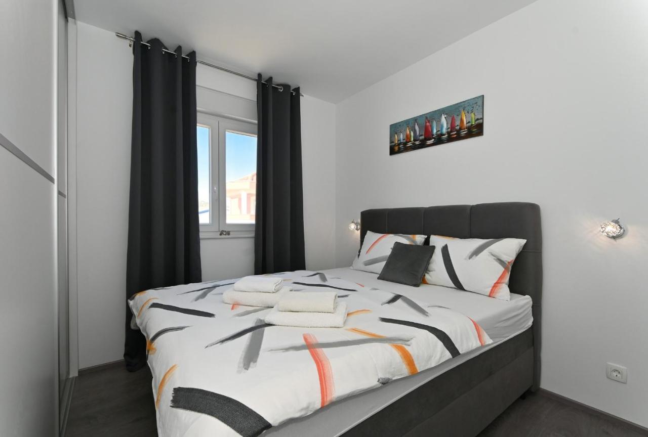Kaštela Luxury Apartment White Crystal מראה חיצוני תמונה
